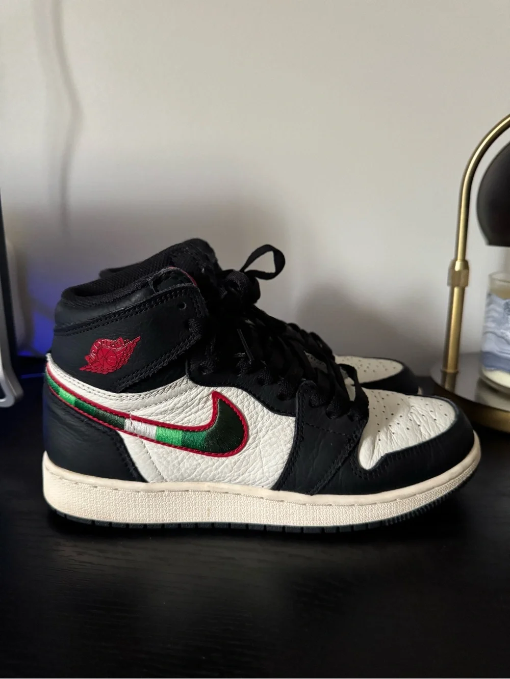 Air Jordan 1 High “A Star Is Born” 575441 015